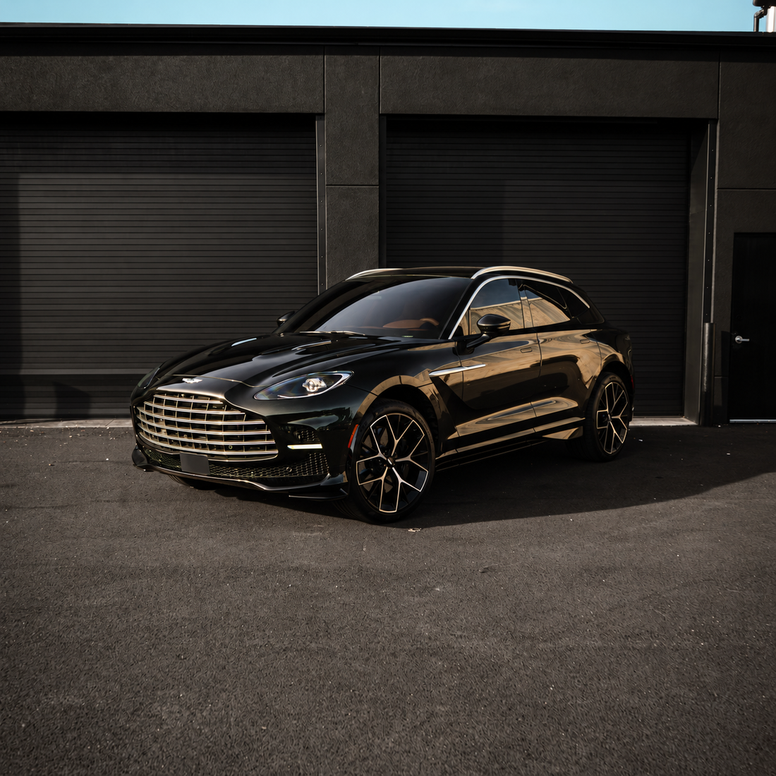 Aston Martin DBX707 Minotaur Green