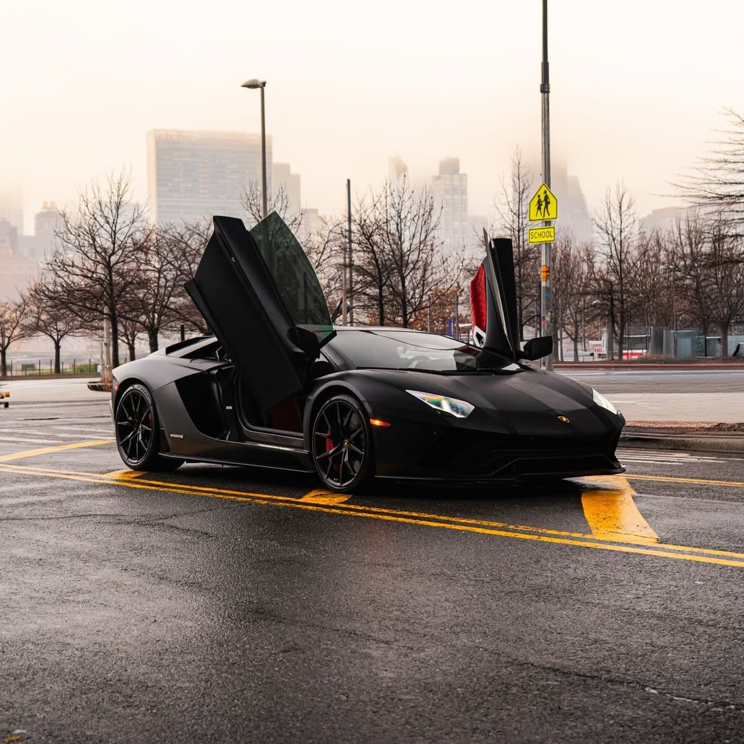 Lamborghini Aventador