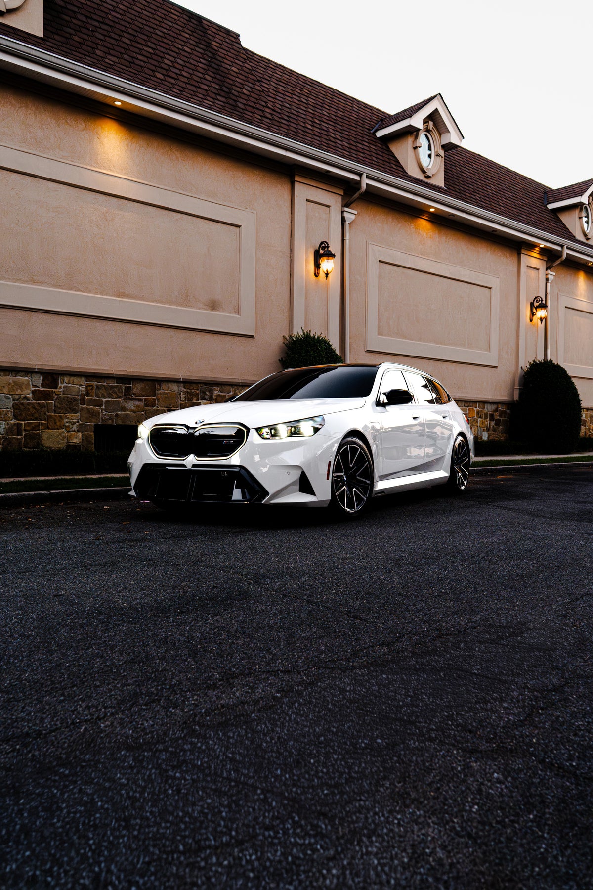 2027 BMW M5 Touring G99 White