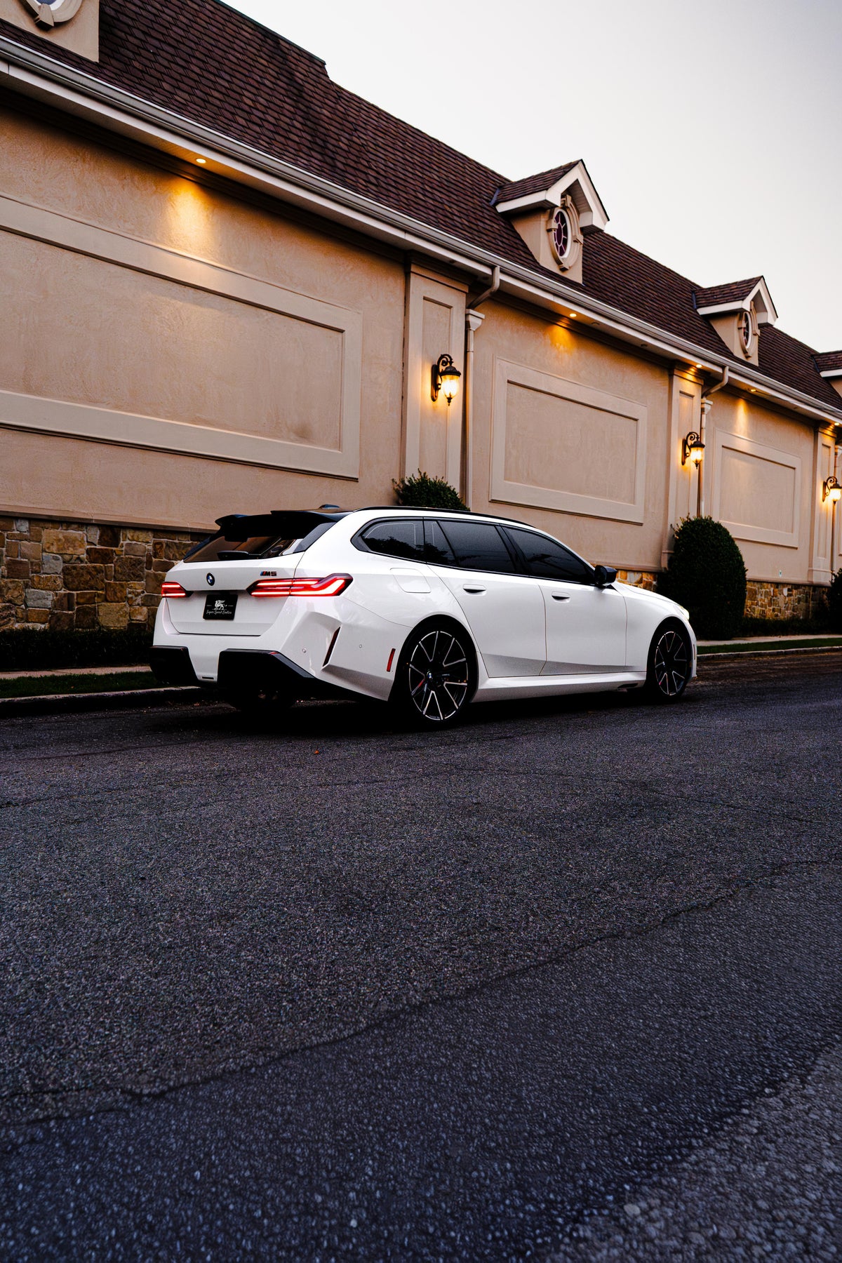 2027 BMW M5 Touring G99 White