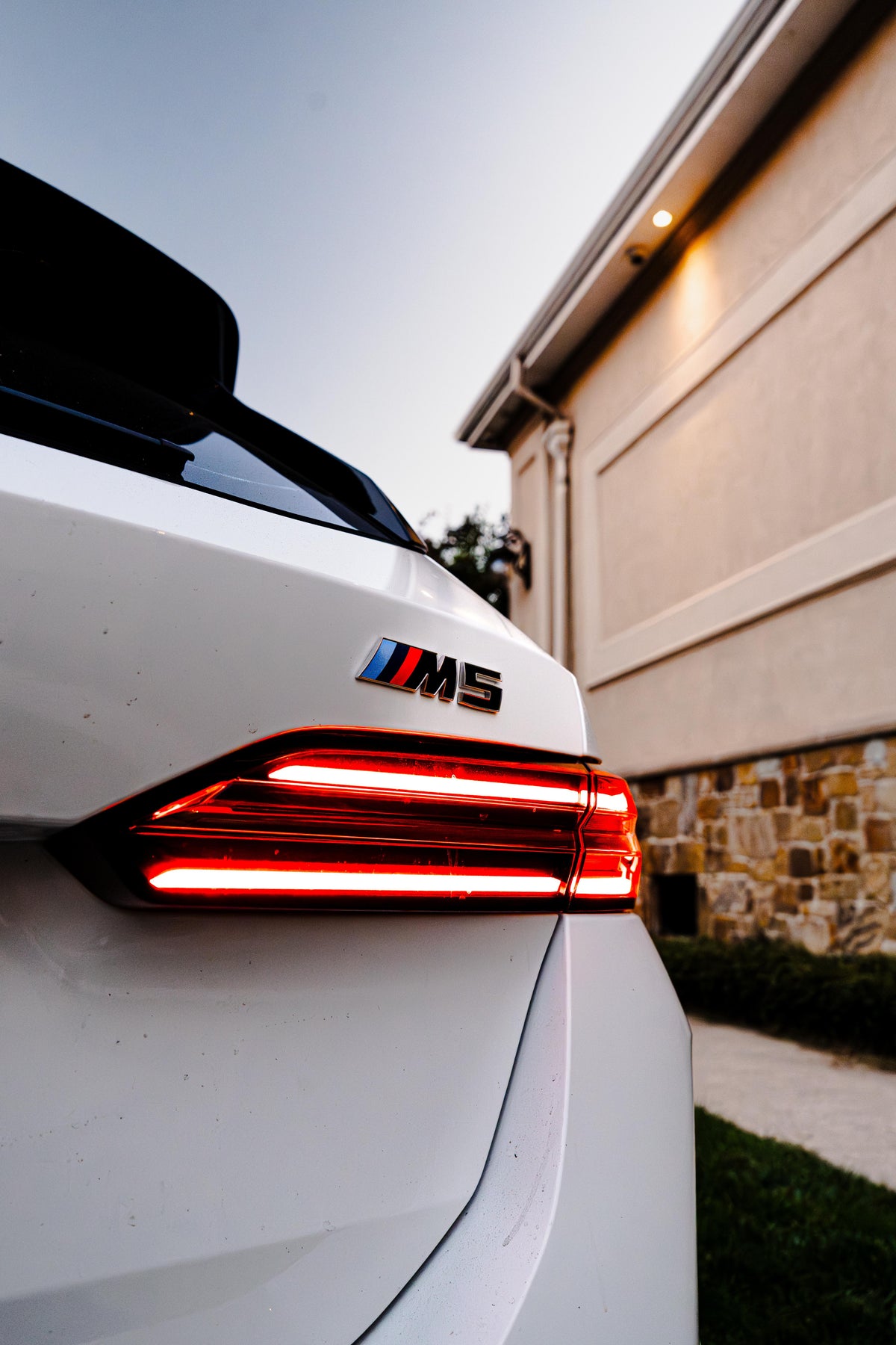 2027 BMW M5 Touring G99 White