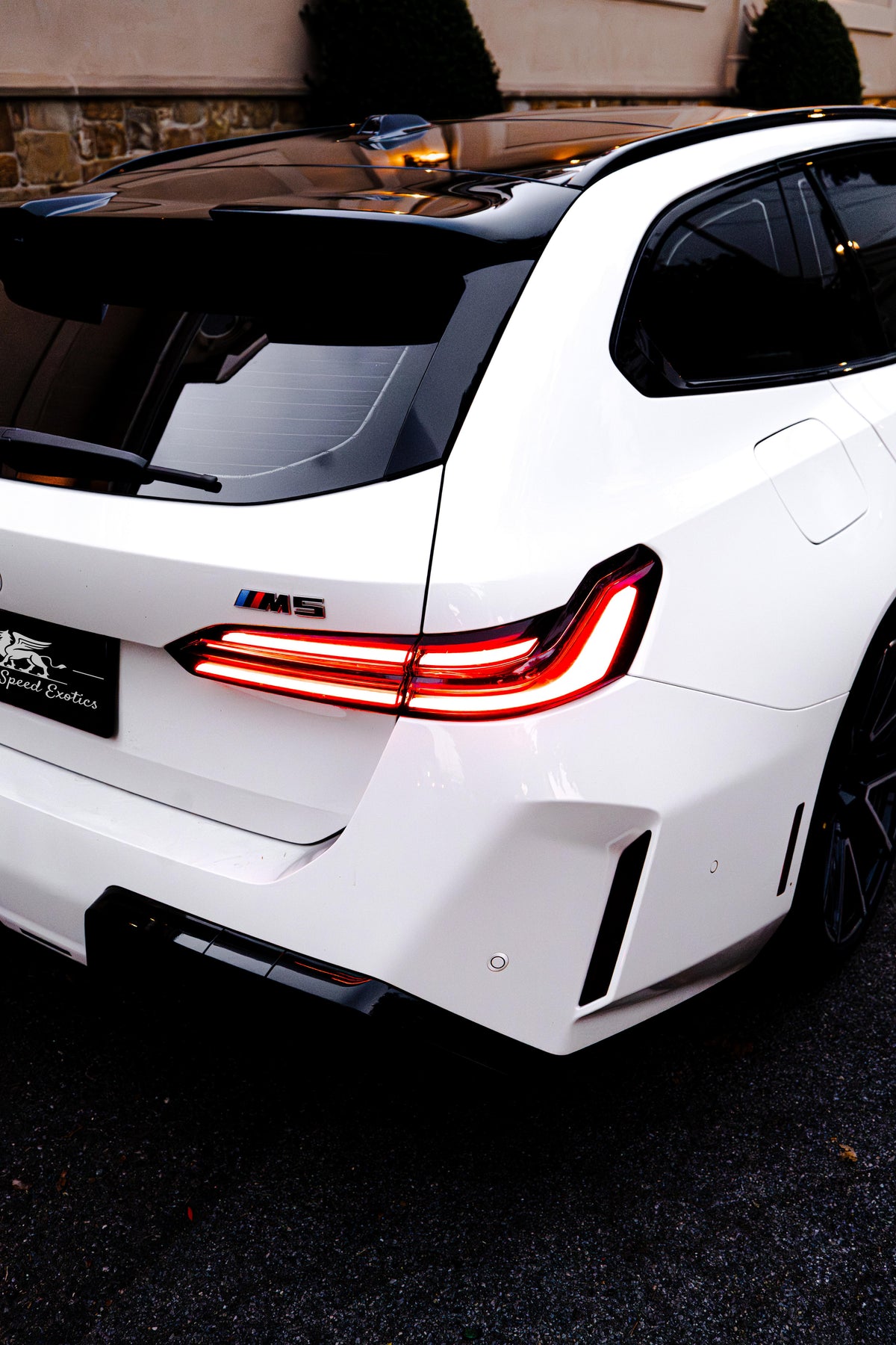 2027 BMW M5 Touring G99 White