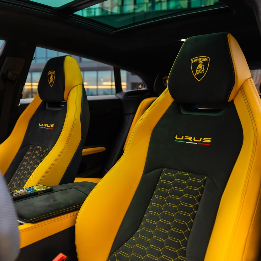 Lamborghini Urus (Matte Yellow)