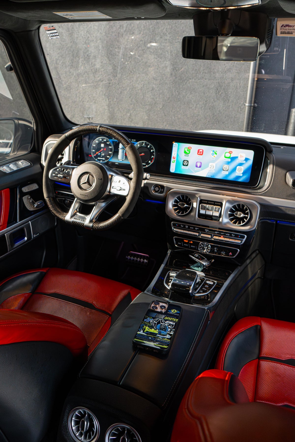 Mercedes-Benz G63 Gloss White