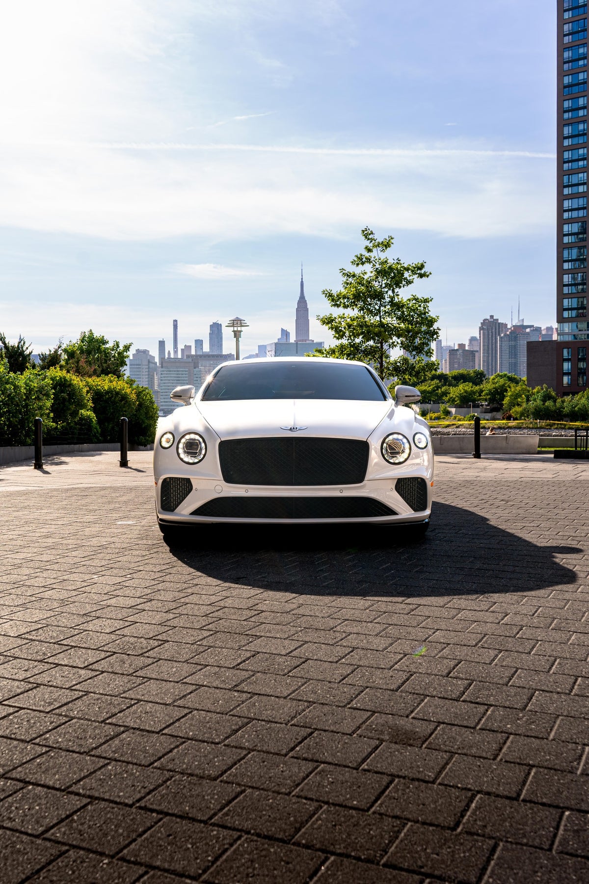 2020 Bentley Continental GT White — vehicle photo 2