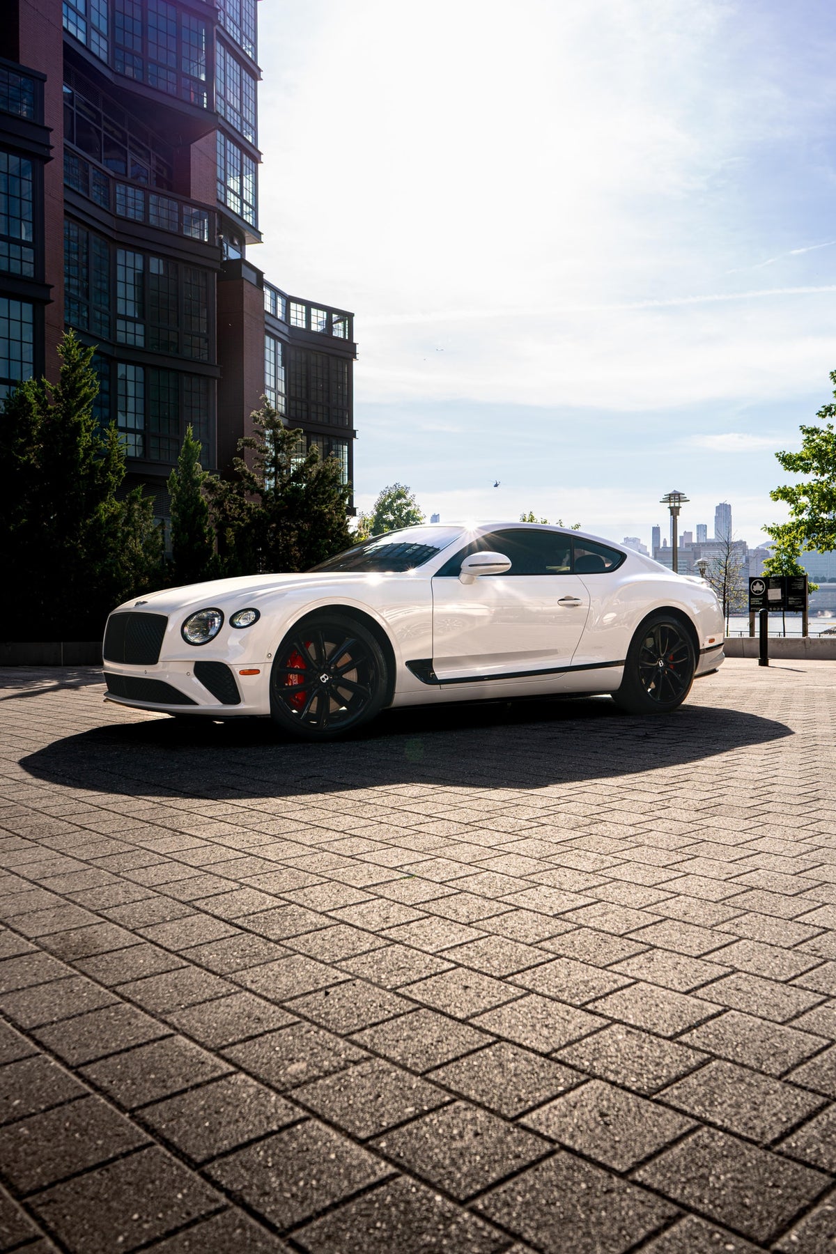 2020 Bentley Continental GT White — vehicle photo 7