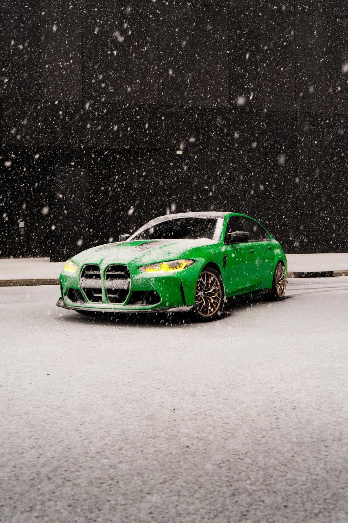 2024 BMW M3 CS Signal Green — vehicle photo 4