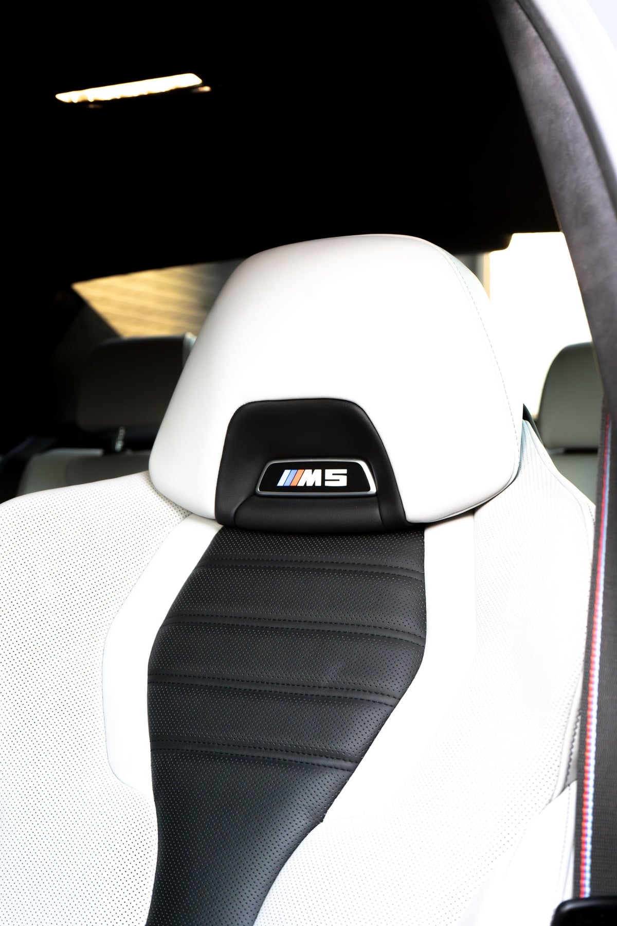 2021 BMW M5 Competition Tanzanite Blue — vehicle photo 12