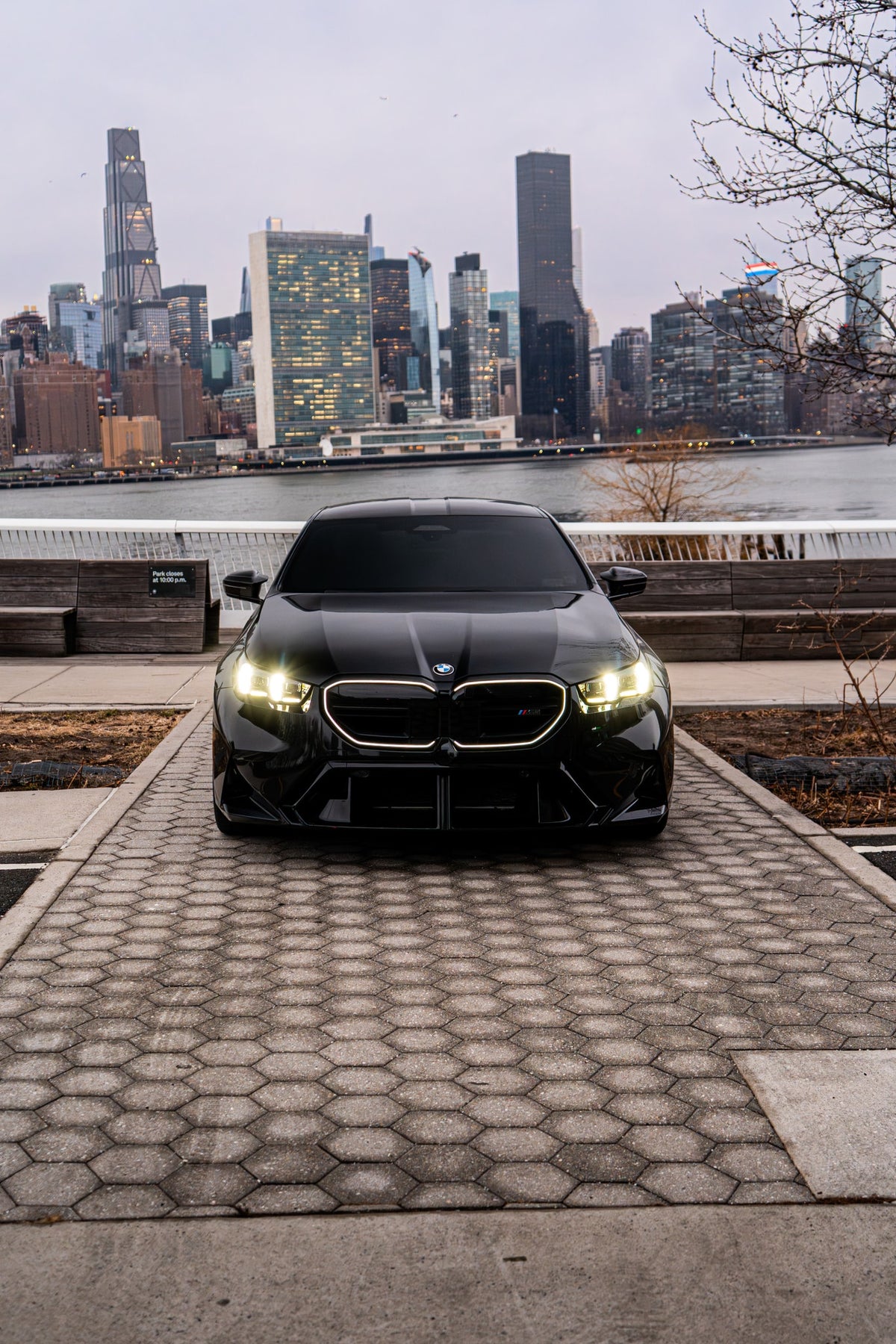 2025 BMW M5 G90 Black — vehicle photo 3