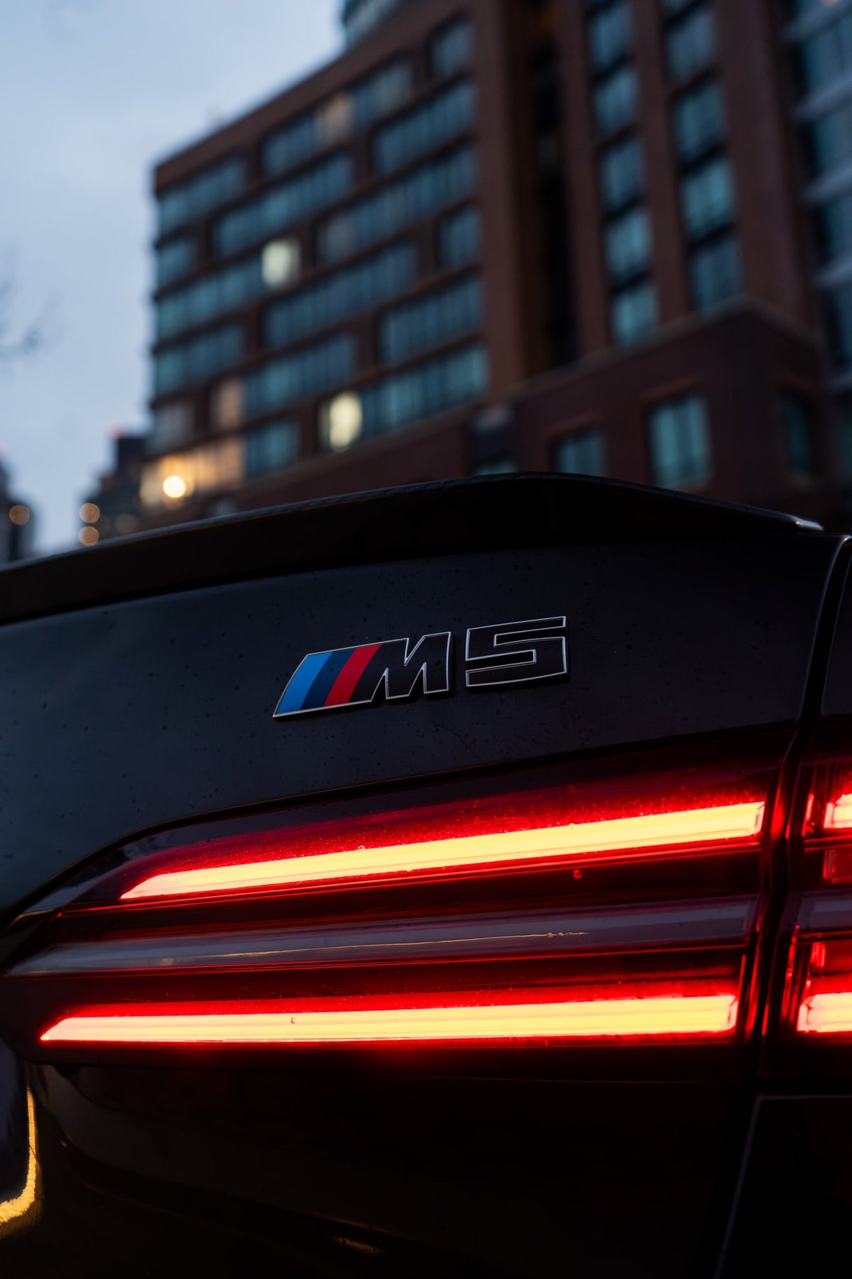 2025 BMW M5 G90 Black — vehicle photo 13