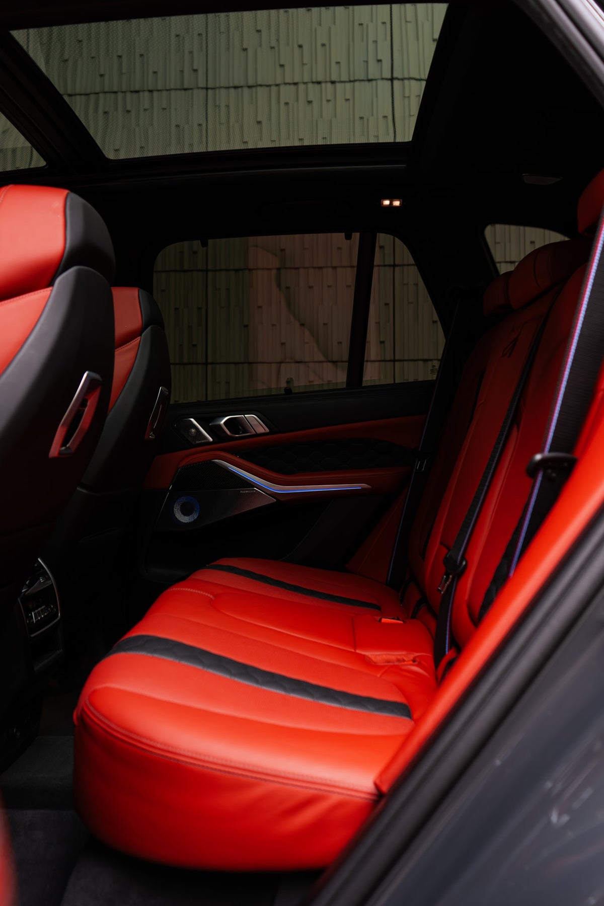 2026 BMW X5M Competition Dravit Grey — vehicle photo 10