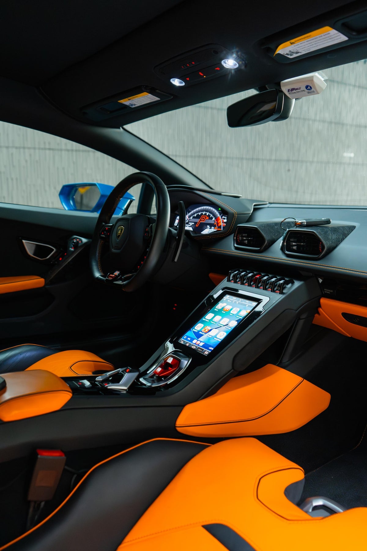 2020 Lamborghini Huracan EVO Blu Eleos — vehicle photo 16