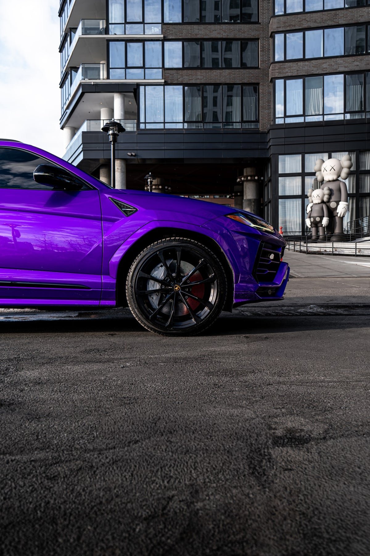 2022 Lamborghini Urus Viola Pasifae — vehicle photo 7