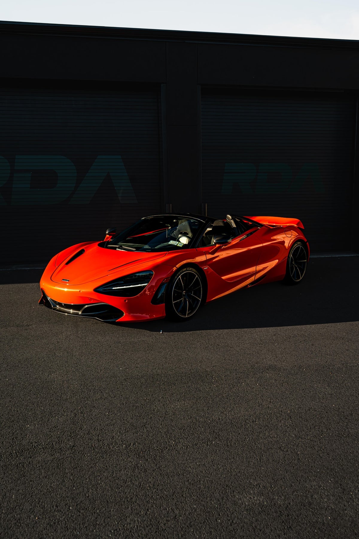 2020 McLaren 720s Spyder Orange — vehicle photo 3