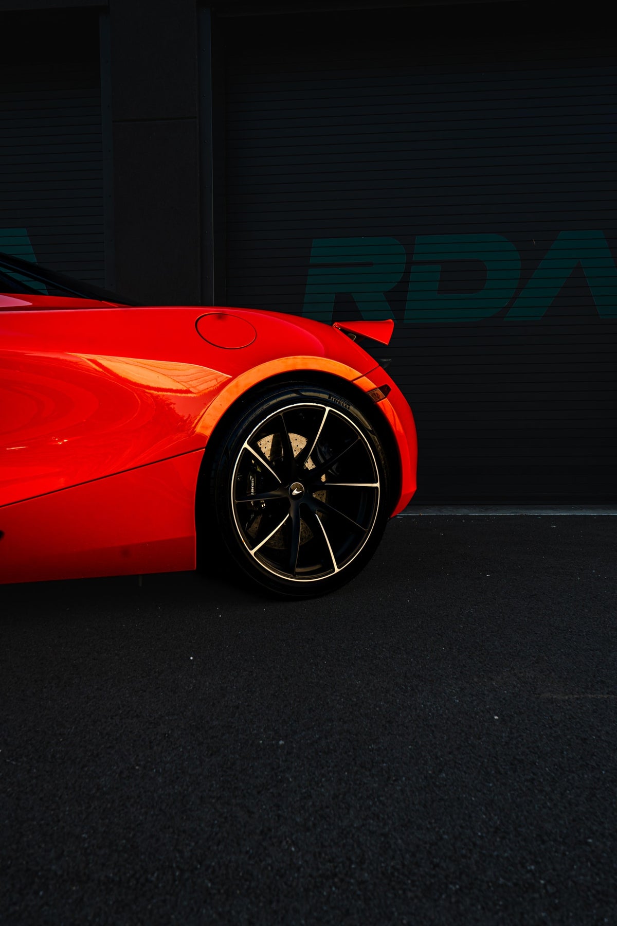 2020 McLaren 720s Spyder Orange — vehicle photo 7