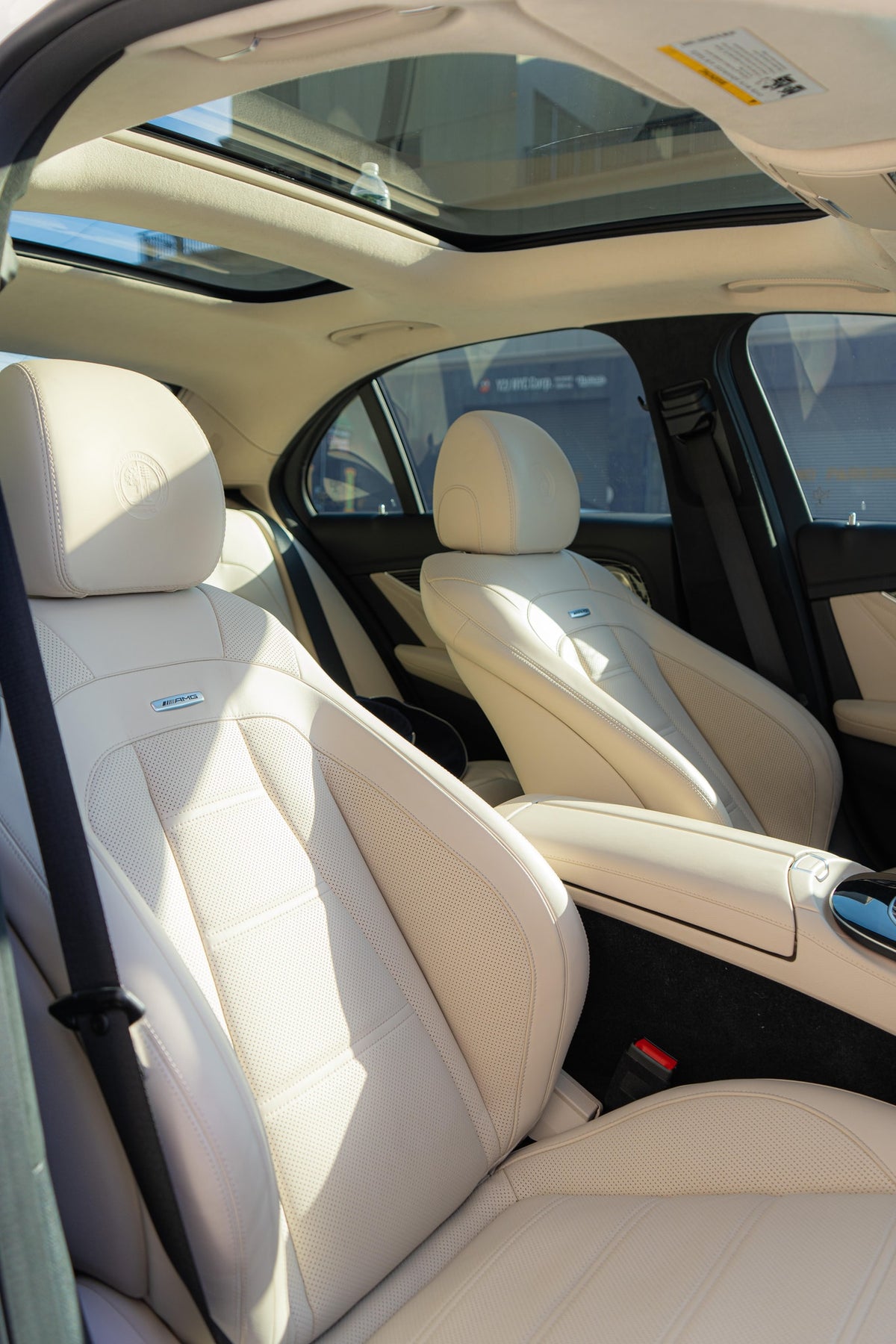2021 Mercedes-Benz AMG E63s White — vehicle photo 9