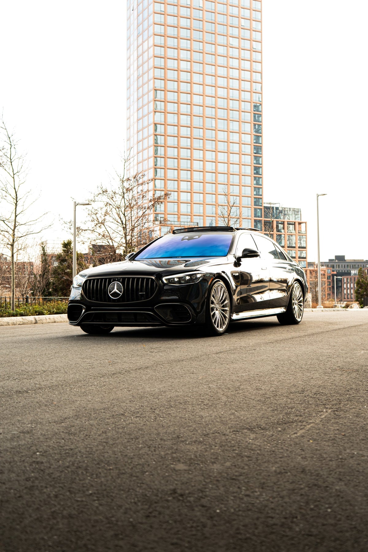2025 Mercedes-Benz AMG S63 Black — vehicle photo 3