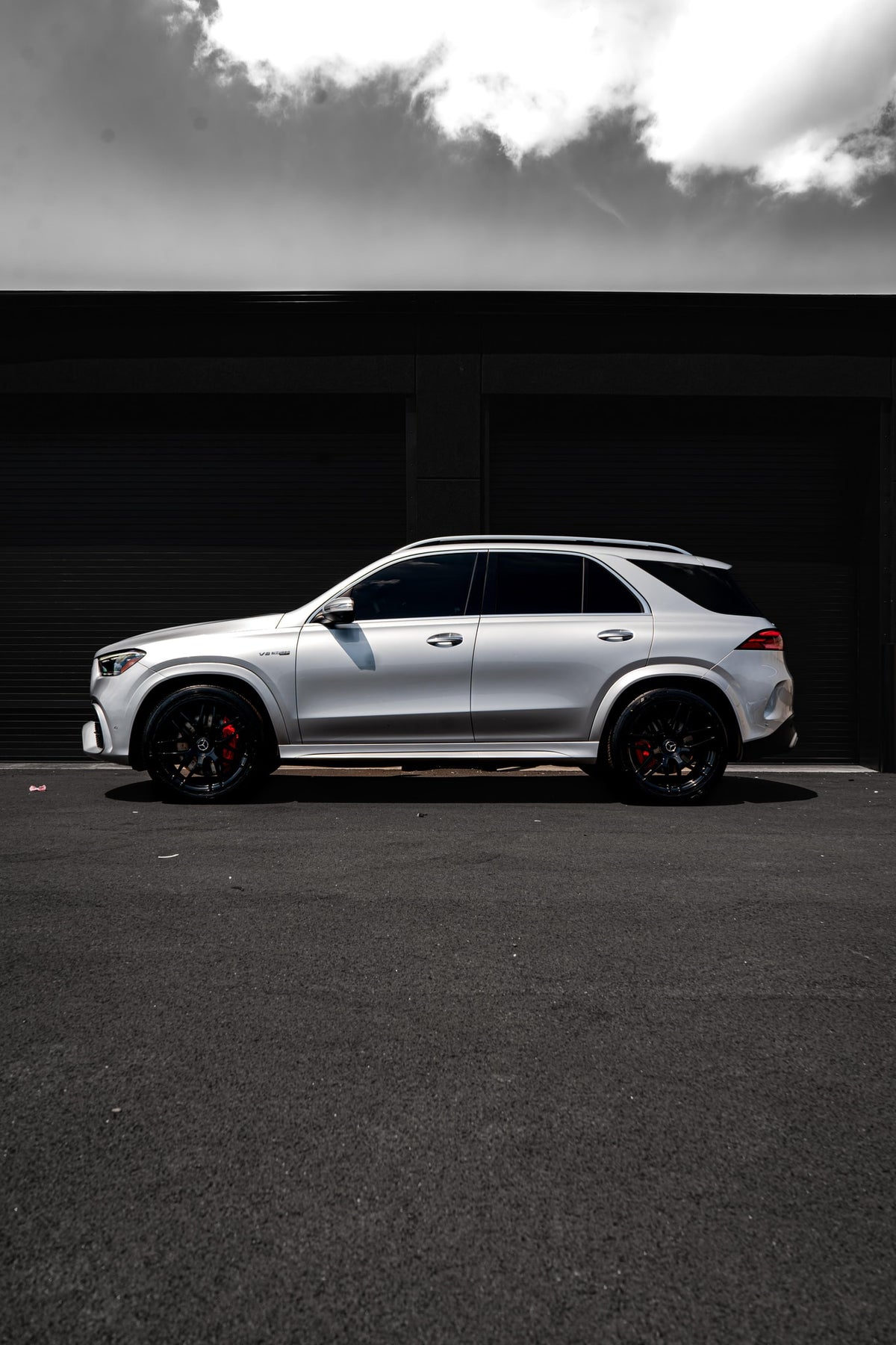 2024 Mercedes-Benz GLE 63s Silver — vehicle photo 3