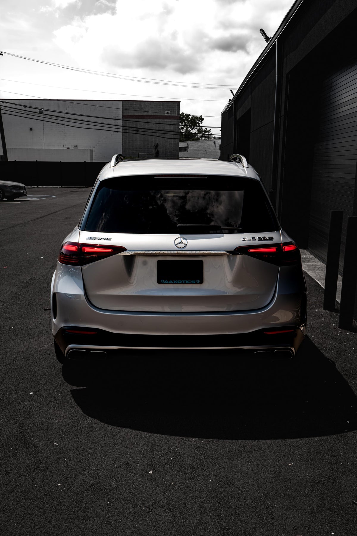 2024 Mercedes-Benz GLE 63s Silver — vehicle photo 5