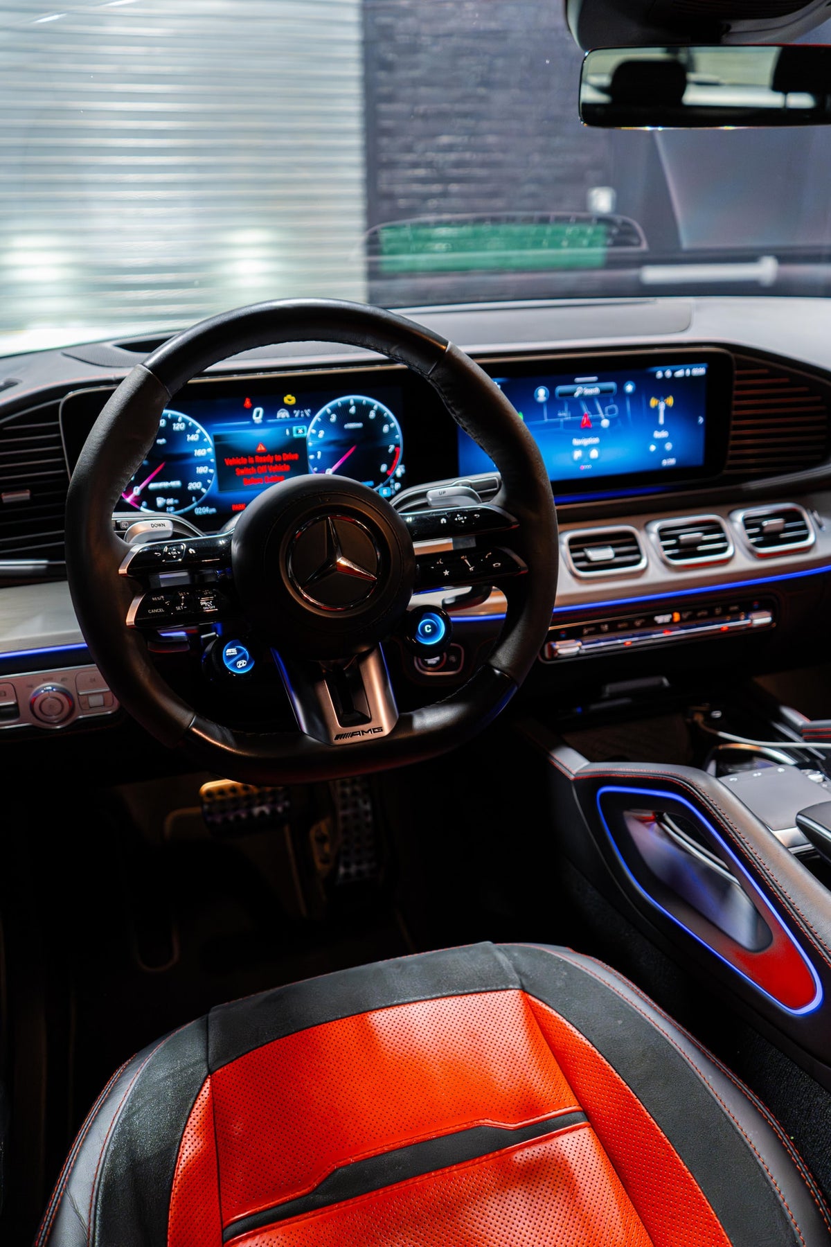 2024 Mercedes-Benz GLE 63s Silver — vehicle photo 12