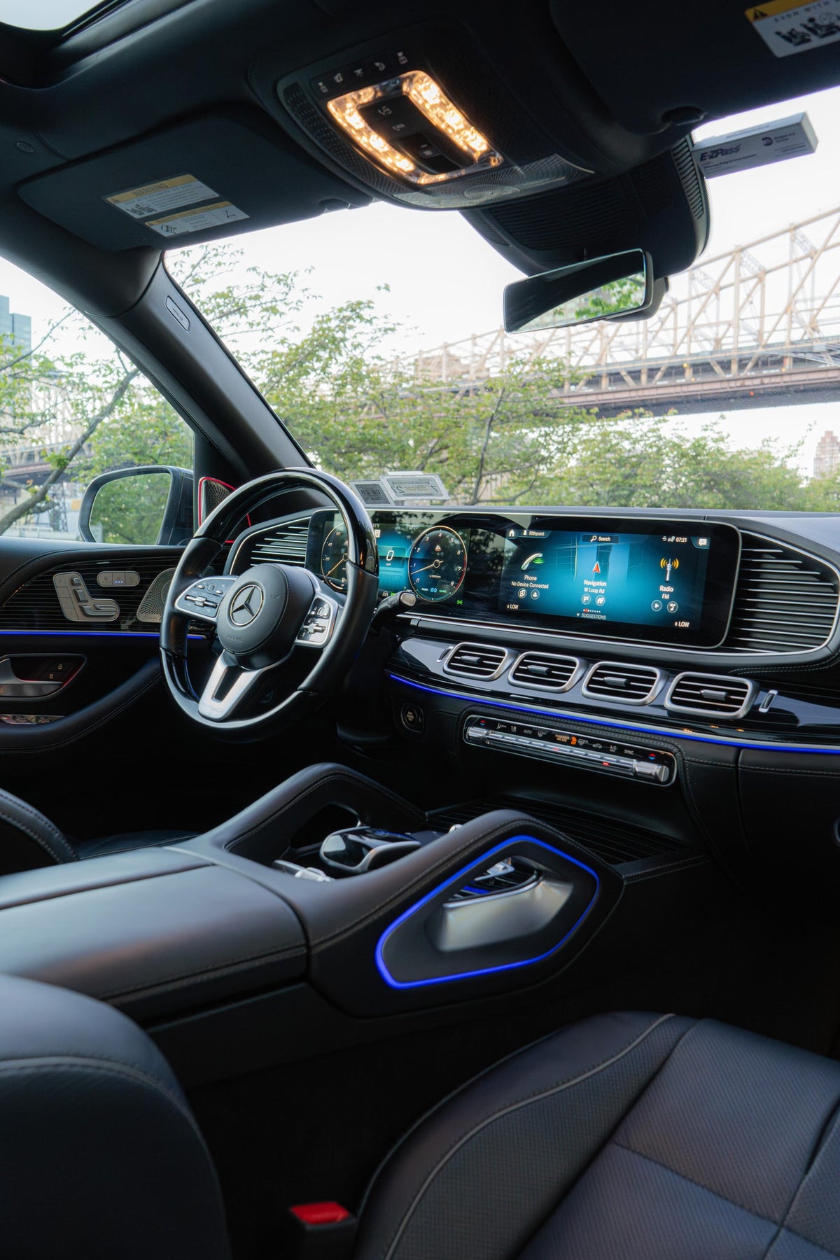 2023 Mercedes-Benz GLS600 Maybach Black/Red — vehicle photo 5