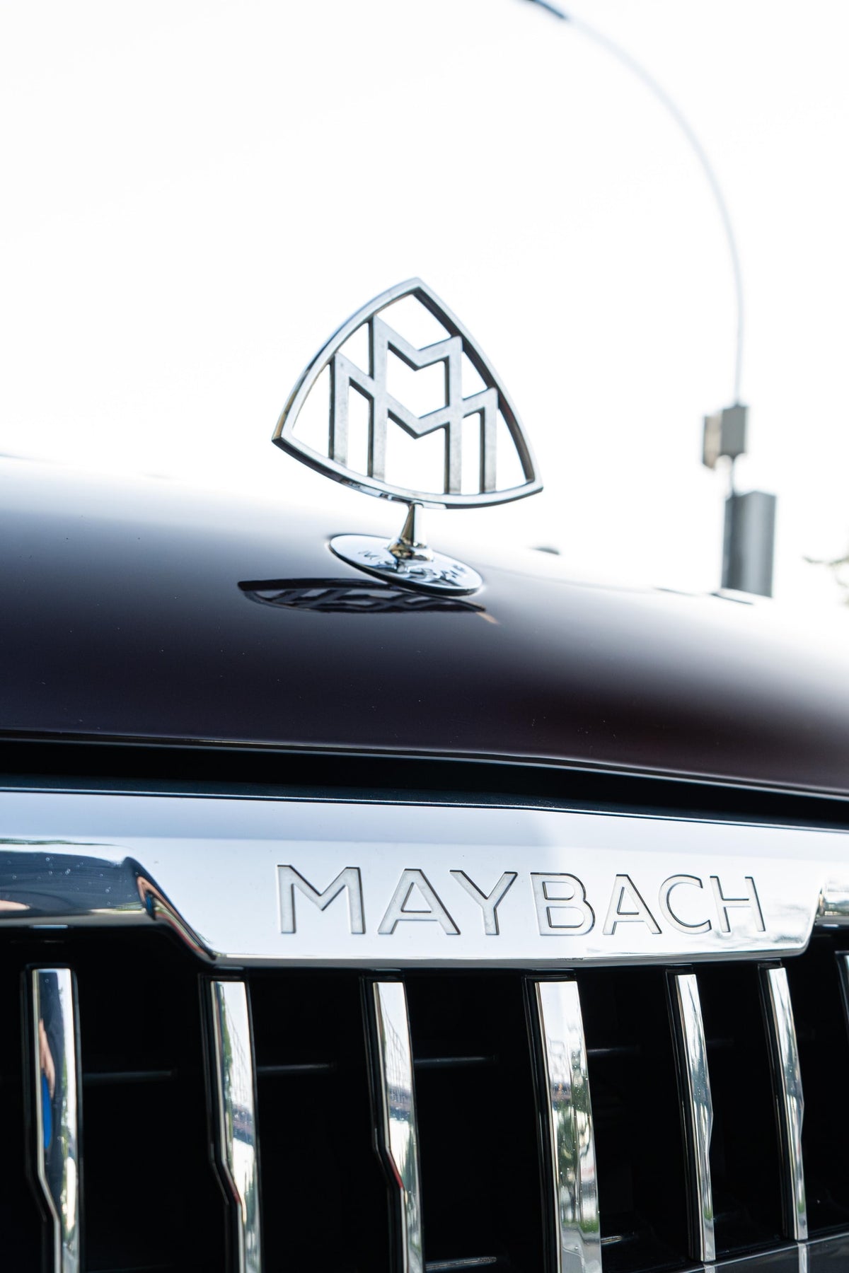 2023 Mercedes-Benz GLS600 Maybach Black/Red — vehicle photo 9