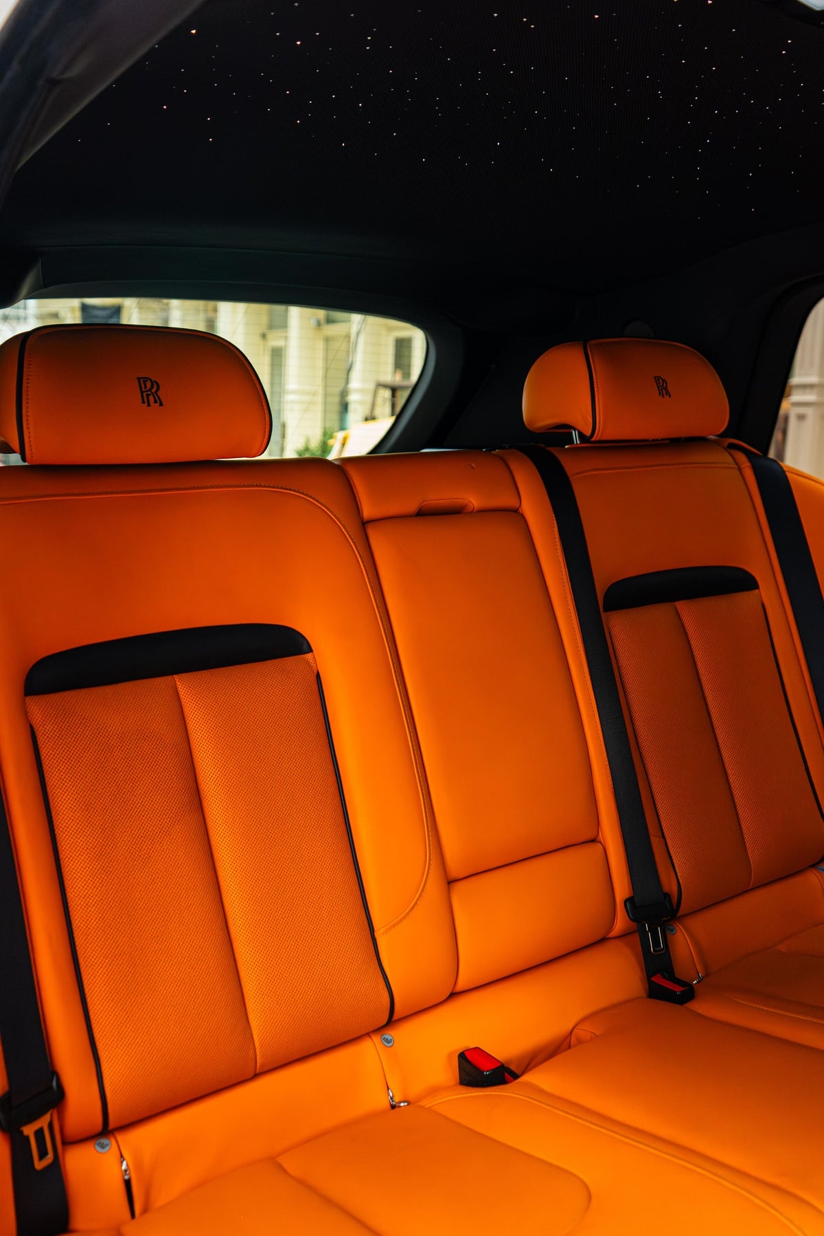2021 Rolls-Royce Cullinan Matte Black — vehicle photo 6
