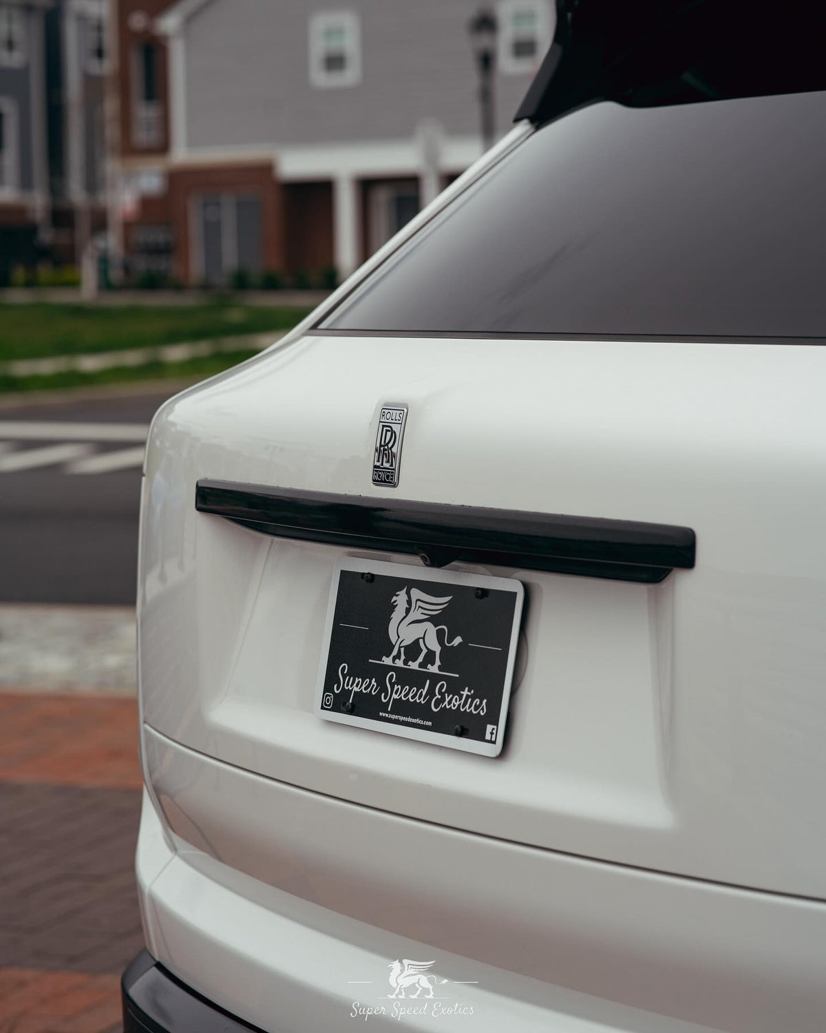 Rolls-Royce Cullinan (White on Hermes)