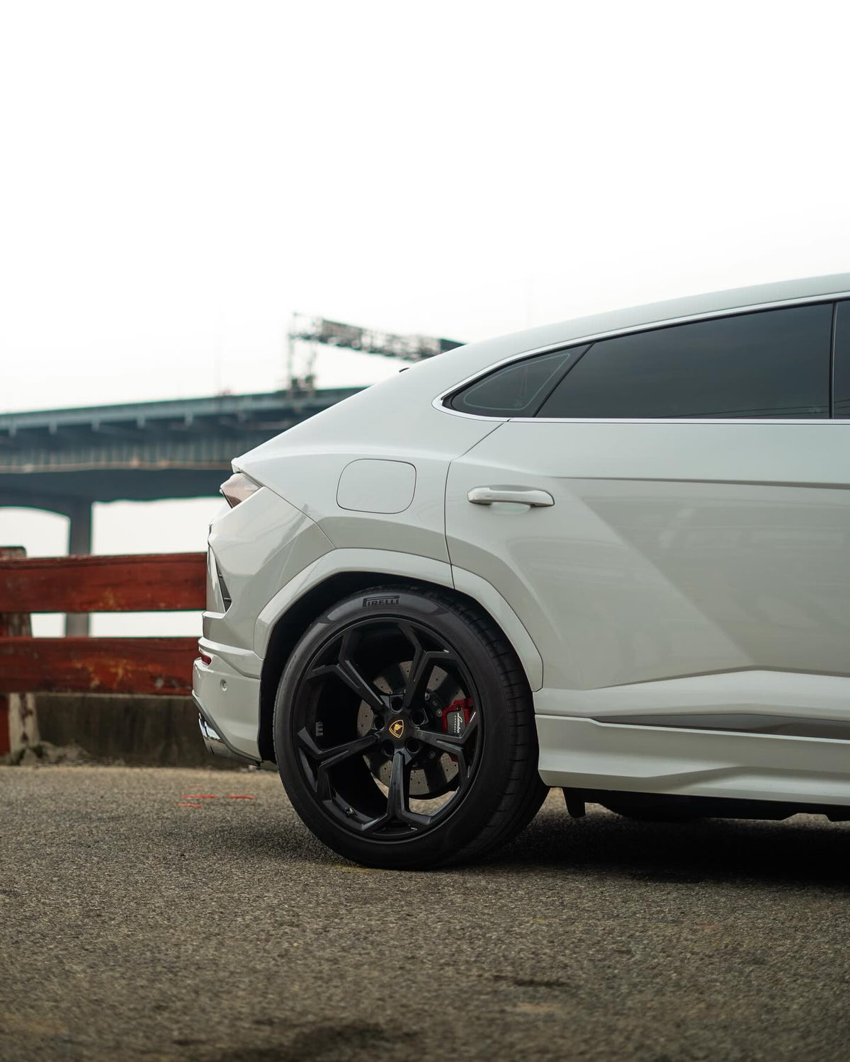 Lamborghini Urus (White)